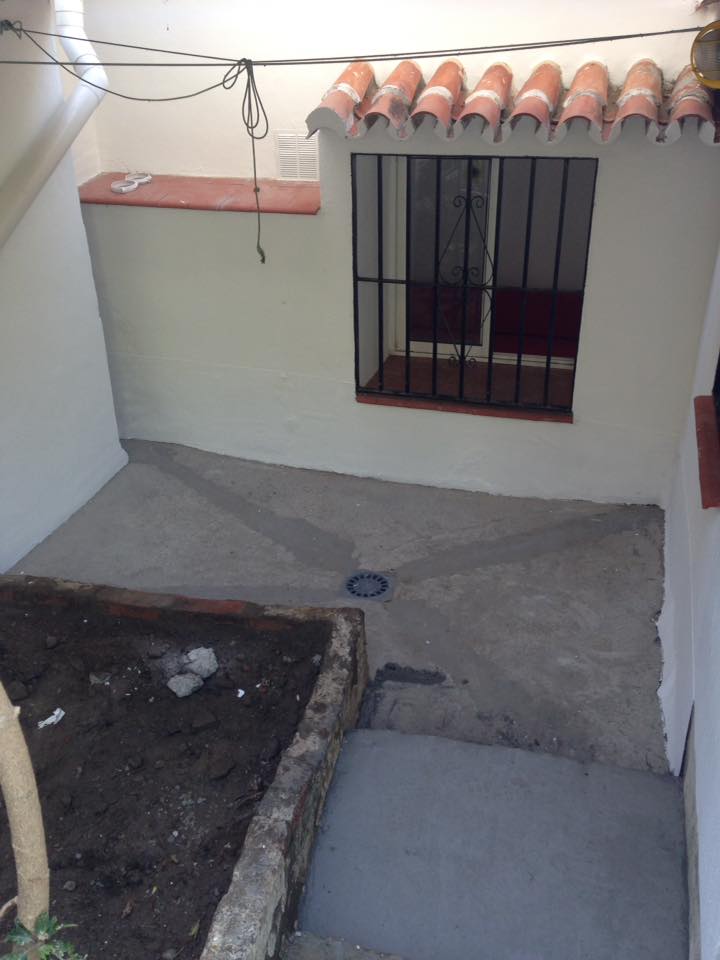 Spanish Patio Rising Damp Treatment And Paint