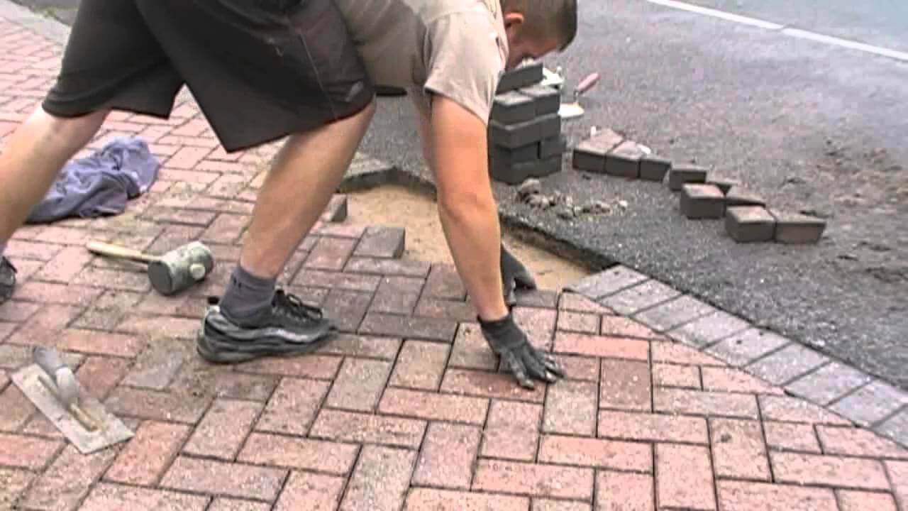 Block Paving Patio Broken Brick Replacement